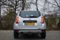 Dacia Duster - 1.6 Aniversare 4x4 | Airco | Leder | Trekhaak | MFC stuurwiel - 1 - Thumbnail