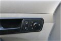 Volkswagen Caddy Maxi - 2.0 TDI Airco, cruise control, elektr ramen, lm velgen, bluetooth - 1 - Thumbnail