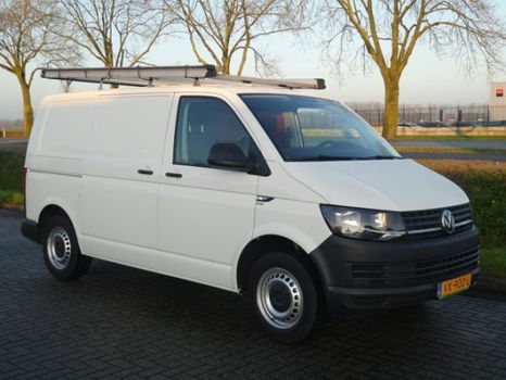 Volkswagen Transporter - 2.0 TDI t6, l1h1, imperiaal, - 1