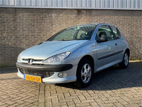 Peugeot 206 - 206; 1.4 3DRS - 1