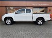 Isuzu D-Max - 2.5 Extended Cab LS AIRCO 3500kg trekgw. geremd EX. BTW - 1 - Thumbnail