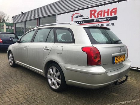 Toyota Avensis Wagon - AVENSIS; 2.4 D4 AUT - 1