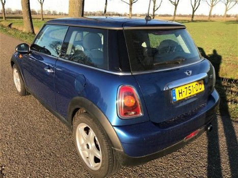 Mini Mini One - 1.4 16 V airco 6 bak dealer auto 111d km - 1