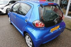 Toyota Aygo - 1.0-12V COOL 5 deurs | Airco | Bluetooth | radio/cd