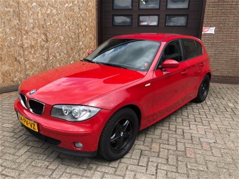 BMW 1-serie - 116i High Executive Nette staat Xenon N.A.P - 1