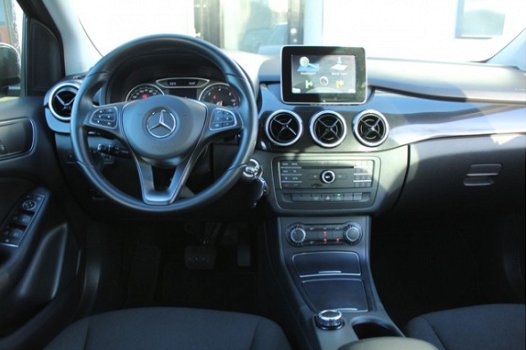 Mercedes-Benz B-klasse - 160 d Automaat, Navigatie - 1