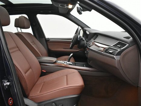 BMW X5 - xDrive30d High Executive *AUT.* / PANORAMADAK / NAVI GROOT / LEDER / AIRCO-ECC / CRUISE CT - 1