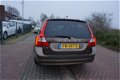 Volvo V70 - 2.0 D3 5CIL SUMMUM SUPER NETTE STAAT XENON NAVI LEDER STOEL+VOORRUITVERW. 17INCH LMV CRU - 1 - Thumbnail