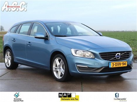 Volvo V60 - 2.4 D6 AWD Plug-In Hybrid AUTOMAAT Navi PDC - 1