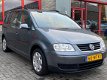 Volkswagen Touran - 1.6-16V FSI - 1 - Thumbnail