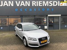 Audi A3 Sportback - 1.6 TDI Attraction Advance A3 1.6 TDI SPORTBACK AUTOMAAT 2012 7995