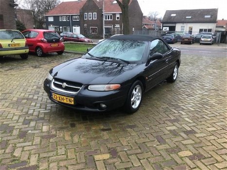 Chrysler Stratus - 2.5i V6 LX Convertible - 1