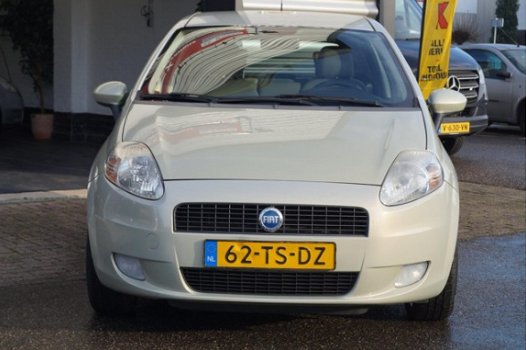 Fiat Grande Punto - 1.2 Dynamic 5-DEURS AIRCO/CRUISE NETTE AUTO - 1