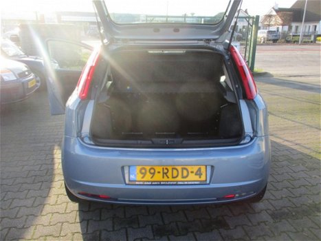 Fiat Grande Punto - 1.3 M-Jet Actual Grande Punto 1.3 M-Jet Actual 5 DRS - 1