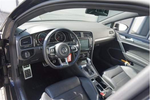 Volkswagen Golf - 1.4 TSI PHEV 204pk GTE DSG | 7% Bijtelling | Excl. BTW | Leder - 1