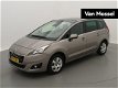 Peugeot 5008 - 1.2 PURETECH 130PK 7-Pers (PANO/NAVI/TREKHAAK) - 1 - Thumbnail