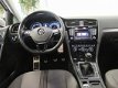 Volkswagen Golf - 5drs. 1.6TDi Allstar (Navi/Pdc/St.Verwarming) - 1 - Thumbnail