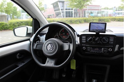 Volkswagen Up! - 1.0 60PK 5D BMT Move up NAVI | AIRCO - 1