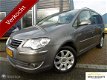 Volkswagen Touran - 1.4 TSI Highline in prima staat - 1 - Thumbnail