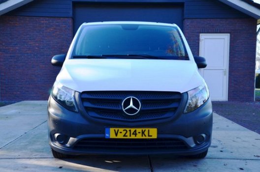 Mercedes-Benz Vito - 111 CDI Lang Business Professional Plus Navi/Airco/Pdc/Cr-Controle/Trekhaak/Ach - 1