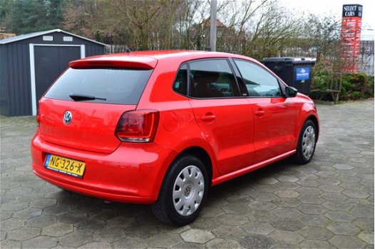 Volkswagen Polo - 1.2 Style line 5Drs bj.2012 123.000 km airco navigatie stoelverwarming el.ramen ra - 1