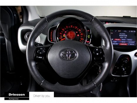 Toyota Aygo - 1.0 VVT-i x-play (Airco - Camera - Bluetooth) - 1