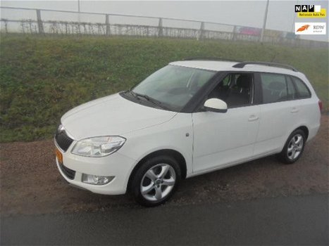 Skoda Fabia Combi - 1.2 TSI Sprint fabia 1.2 tsi benzine airco lmv pdc 90.000 km - 1