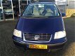 Volkswagen Sharan - 1.9 TDI Comfortline / APK MAART 2020 / RIJDT PRIMA / CLIMA / AUTOMAAT / 2 SLEUTE - 1 - Thumbnail