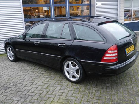 Mercedes-Benz C-klasse Combi - 320 Elegance CLIMA LEDER STOELVERW. NAVI FISCAAL VRIENDELIJK - 1