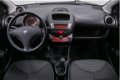 Peugeot 107 - 1.0 Active NL Auto Airco Cruise Control 5deurs Elektrische Ramen voor - 1 - Thumbnail