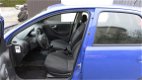 Opel Corsa - 1.7 CDTI * Airco * 5drs * LM velgen * APK * Trekhaak afneembaar - 1 - Thumbnail