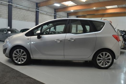 Opel Meriva - 1.4 Turbo Cosmo LPG // 106.000 km // AIRCO // CRUISE // - 1