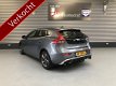 Volvo V40 - 2.0 D2 R-Design XENON NAVI PDC V+A TRH ENZ - 1 - Thumbnail