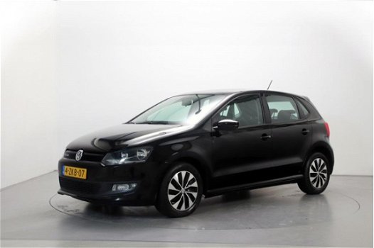 Volkswagen Polo - 1.4 TDI BlueMotion Navigatie Stuurbediening Parkeersensoren - 1