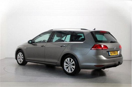 Volkswagen Golf Variant - 1.0 TSI Comfortline 6-bak Navigatie Camera Parkeersensoren Climate Control - 1