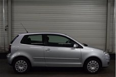 Volkswagen Polo - 1.4-16V Comfortline