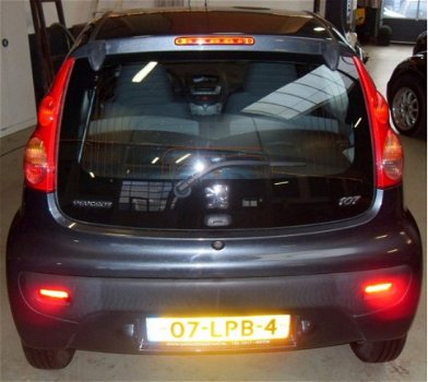 Peugeot 107 - 1.0 12V XR - 1