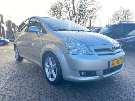 Toyota Verso - 2.2 D-4D Luna |Keurige staat|NAP|Goed onderhouden| - 1