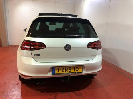 Volkswagen Golf - 1.4 TSI GTE PANORAMADAK, PDC VOOR ACHTER - 1