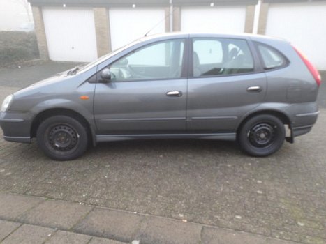 Nissan Almera Tino - 1.8 Acenta - 1