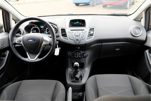 Ford Fiesta - 1.0 65pk 5-drs Style | Airco | Elektrische ramen | 1e eigenaar - 1