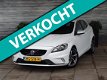 Volvo V40 - 2.0 D2 R-Design Business Leer Xenon Ruit/Stoelverwarming Pdc - 1 - Thumbnail