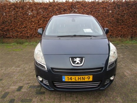 Peugeot 5008 - 2.0 HDiF GT 7p - 1