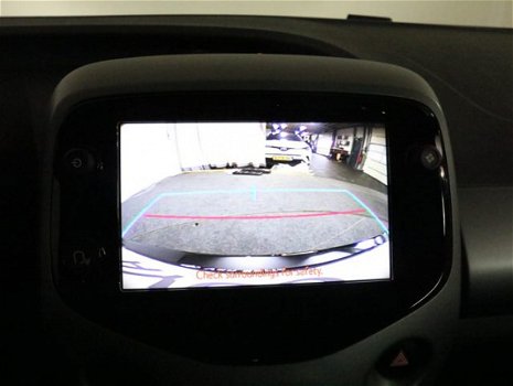 Toyota Aygo - 1.0 VVT-i x-play, Apple Carplay/Android Auto, 5 jaar Garantie & Onderhoud - 1