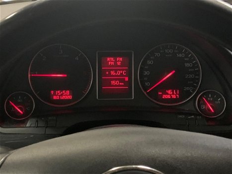 Audi A4 - 1.9 TDI Advance - Cruise control - Climate control - Radio-CD - 1