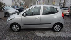 Hyundai i10 - 1.1 i-Drive Cool AIRCO 1e eigenaar super nette auto met ondh boekjes