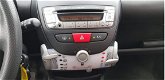 Toyota Aygo - 1.0 VVT-i 5-Drs Now | Airco | Veiligheidspakket - 1 - Thumbnail