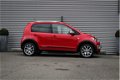 Volkswagen Up! - Cross Up 1.0 BMT 75pk Navigate Parkeersensor achter Cruise control Radio Stoelverwa - 1 - Thumbnail