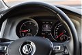 Volkswagen Golf - 1.6 TDI Highline BlueMotion, Xenon-LED, Navigatie, Climate Control, Bluetooth - 1 - Thumbnail