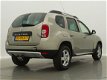 Dacia Duster - 1.6 Lauréate 2wd incl. Winterset // Airco / Trekhaak - 1 - Thumbnail